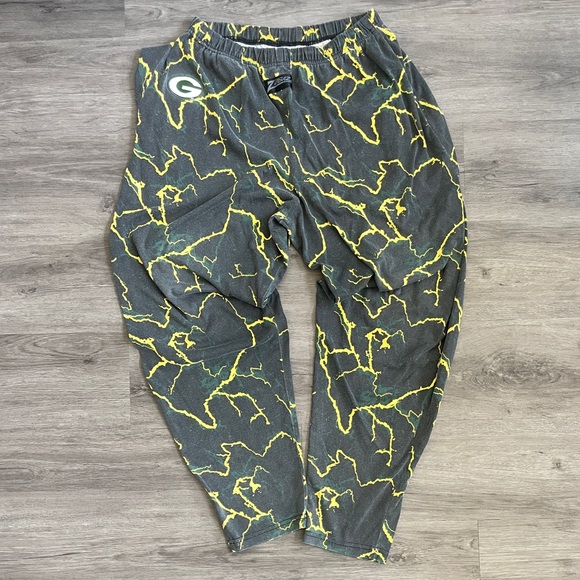 Vintage Zubaz “Lightning Green Bay Packers” Sweats (Sz.M) - Picture 1 of 5